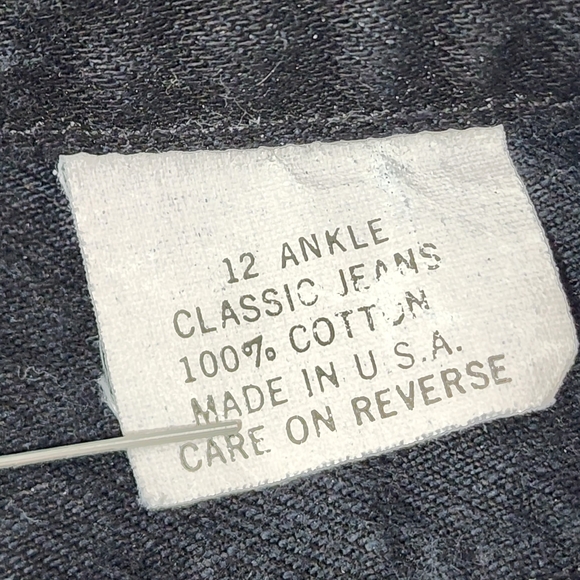 VINTAGE GAP DENIM CLASSIC FIT WOMEN'S JEANS, SIZE 12 ANKLE, BLACK - Picture 7 of 14